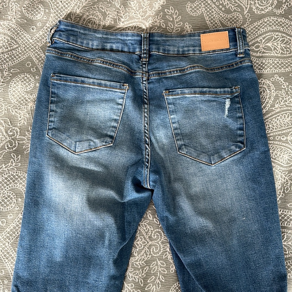 Distressed skinny jeans - Picture 4 of 5